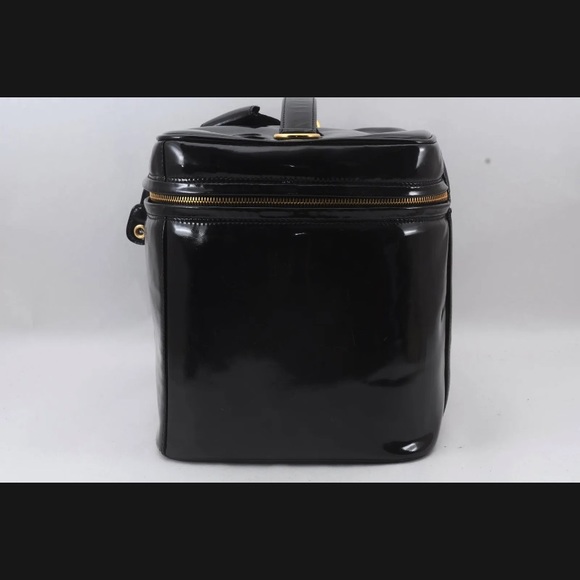 💯 Authentic Chanel Vanity Case - Picture 2 of 13